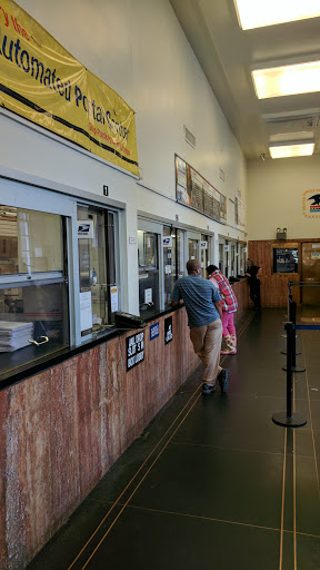 Post Office «United States Postal Service», reviews and photos, 10628 Queens Blvd, Forest Hills, NY 11375, USA