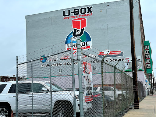 Truck Rental Agency «U-Haul Moving & Storage of South Philadelphia», reviews and photos, 1015-25 S 12th St, Philadelphia, PA 19147, USA