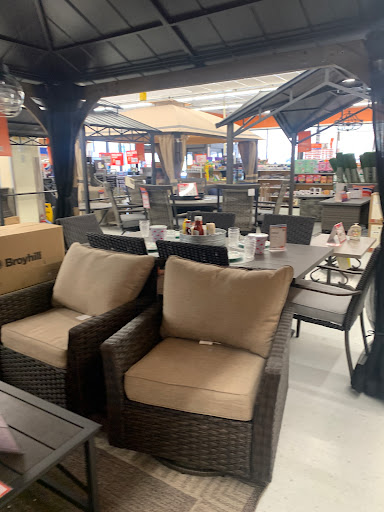 Discount Store «Big Lots», reviews and photos, 650 Wolcott St, Waterbury, CT 06705, USA