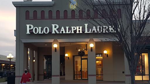 Shopping Mall «Hagerstown Premium Outlets», reviews and photos, 495 Premium Outlets Blvd, Hagerstown, MD 21740, USA