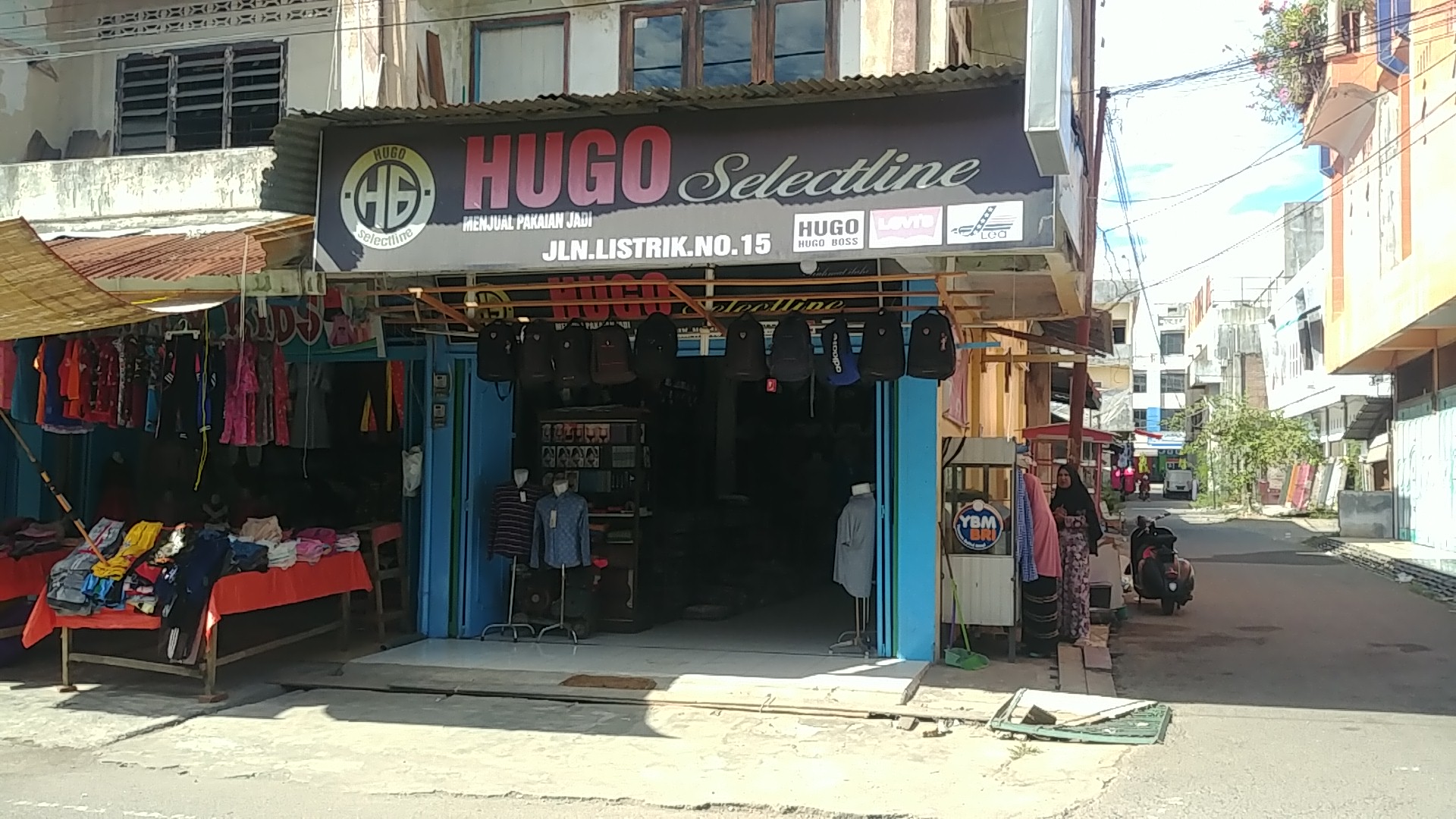 Gambar Hugo Selectline