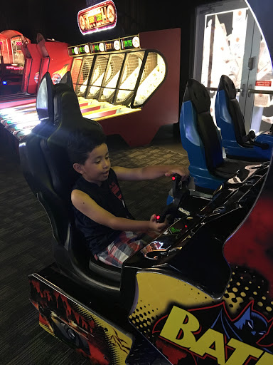 Shopping Mall «The Promenade at Howard Hughes Center», reviews and photos, 6081 Center Dr, Los Angeles, CA 90045, USA