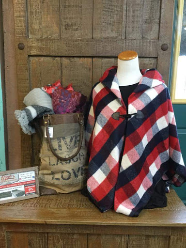 Boutique «Watt About This Boutique», reviews and photos, 3480 Otter Gap Rd, Bowling Green, KY 42101, USA