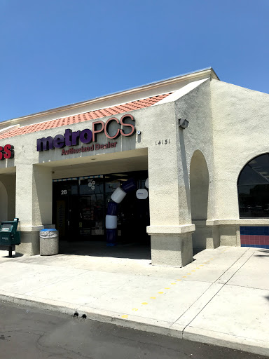 Cell Phone Store «MetroPCS Authorized Dealer», reviews and photos, 14151 Ramona Blvd, Baldwin Park, CA 91706, USA