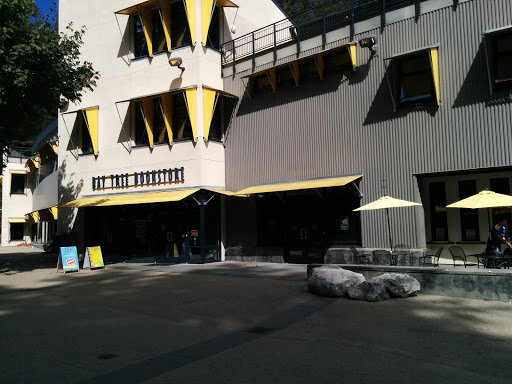 Book Store «Bay Tree Bookstore», reviews and photos, 420 Hagar Dr, Santa Cruz, CA 95064, USA