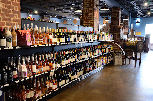 Liquor Store «Mt. Juliet Wine & Spirits», reviews and photos, 11344 Lebanon Rd, Mt Juliet, TN 37122, USA
