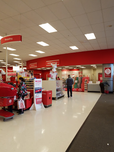 Department Store «Target», reviews and photos, 600 Hatton Dr, Glen Mills, PA 19342, USA