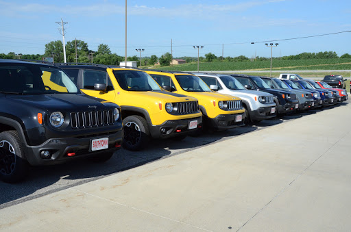 Car Dealer «Southtown Chrysler Dodge Jeep Ram», reviews and photos, 2412 N Jefferson Way, Indianola, IA 50125, USA
