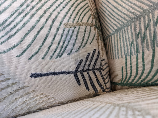 Furniture Store «Raymour & Flanigan Furniture and Mattress Store», reviews and photos, 917 Hartford Turnpike, Waterford, CT 06385, USA