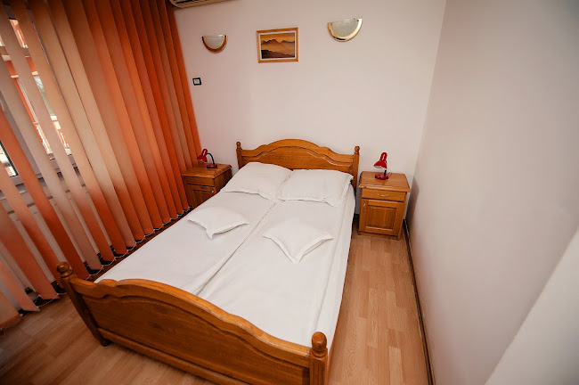 Pensiunea Roua - Hostal
