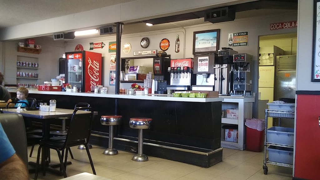 MaryDean's Cafe/Marydeans family restaurant 64831