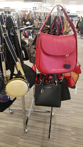 Department Store «Nordstrom Rack Perimeter Expo», reviews and photos, 1201 Hammond Dr NE, Dunwoody, GA 30346, USA