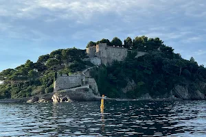 Brégançon Fort image