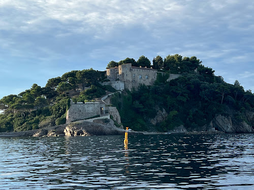 attractions Fort de Brégançon Bormes-les-Mimosas