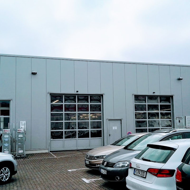 der neue HOFF - Ihr Autohaus Hoff in Troisdorf