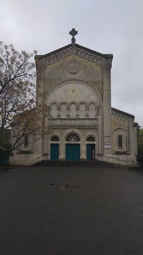 Eglise Sainte Geneviève