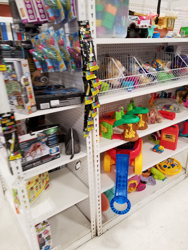 Thrift Store «Goodwill - Blaine: Ulysses Lane NE», reviews and photos