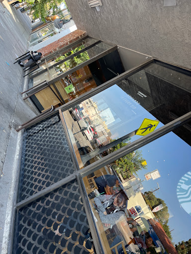 Starbucks image