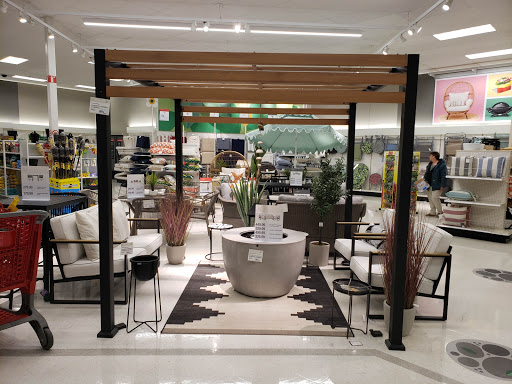 Shopping Mall «Watchung Square Mall», reviews and photos, 1515 US-22, Watchung, NJ 07069, USA