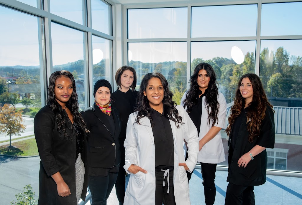 The Service Station by Felix 37027