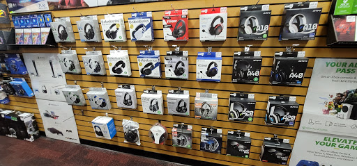 Video Game Store «GameStop», reviews and photos, 1520 NJ-38 #5, Hainesport, NJ 08036, USA