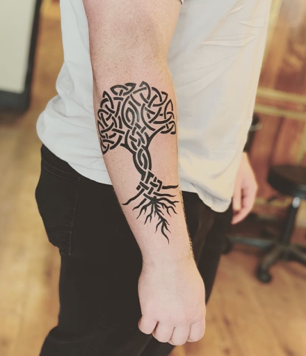 Tattoo Shop «Impulse Ink Tattoo», reviews and photos, 2113 Coulee Rd, Hudson, WI 54016, USA