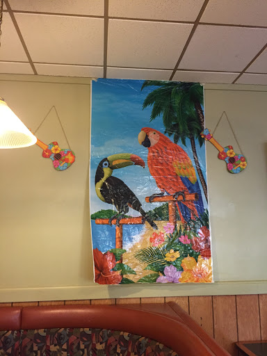 Pizza Restaurant «Round Table Pizza», reviews and photos, 10375 Folsom Blvd, Rancho Cordova, CA 95670, USA