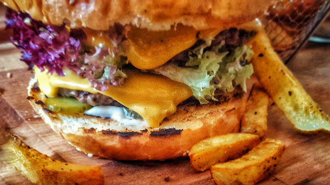 Restaurant & Pizzerie Magia Gustului - Hostal