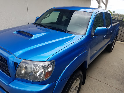 Hi-Quality Auto Body Inc image