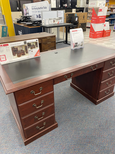 Office Supply Store «OfficeMax», reviews and photos, 6455 E State St, Rockford, IL 61108, USA