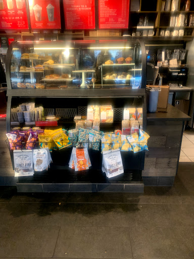 Coffee Shop «Starbucks», reviews and photos, 3901 Peachtree Rd NE, Brookhaven, GA 30319, USA