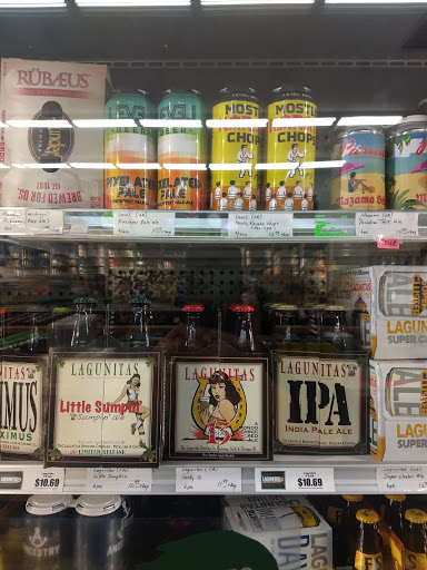 Grocery Store «Capital Market», reviews and photos, 1420 State St, Salem, OR 97301, USA