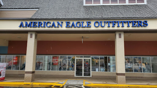 Outlet Mall «Tanger Outlet Tilton», reviews and photos, 120 Laconia Rd, Tilton, NH 03276, USA