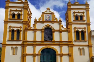 Iglesia Católica Padre Claret image