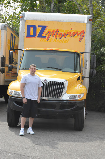 Moving Company «DZ Moving & Storage», reviews and photos, 2157 Watterson Trail, Jeffersontown, KY 40299, USA