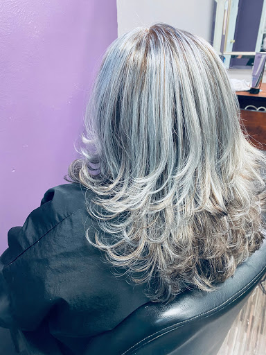 Beauty Salon «Iluciones Beauty Salon», reviews and photos, 834 Fort Worth St, Grand Prairie, TX 75050, USA