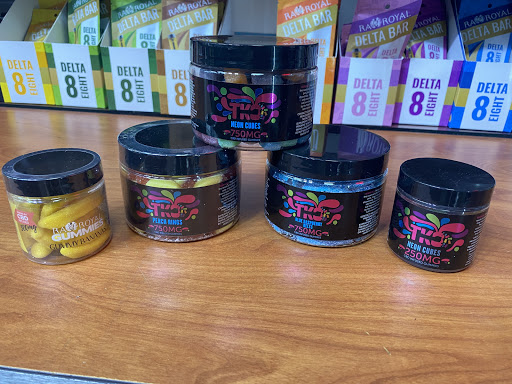 Tobacco Shop «METROWEST SMOKE SHOP ECIGARETTE», reviews and photos, 2434 S Kirkman Rd, Orlando, FL 32811, USA