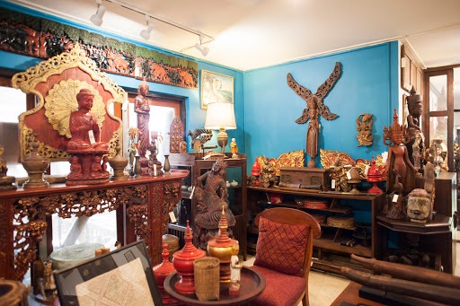 Centers study furniture restoration Bangkok