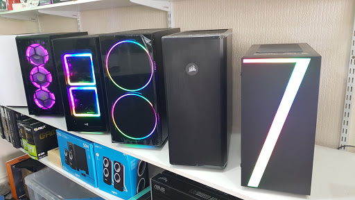 Lightning Computers