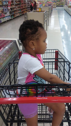 Grocery Store «Winn-Dixie», reviews and photos, 17221 NW 27th Ave, Miami Gardens, FL 33056, USA