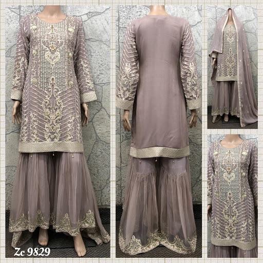 Shopping Mall «Glen Oaks Shopping Center», reviews and photos, 255th St, Glen Oaks, NY 11004, USA