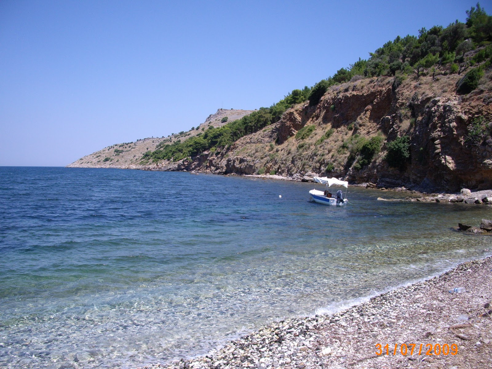 Foto di Paralia Kardamila e l'insediamento
