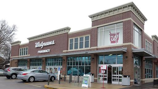 Walgreens FORD PKWY, 2099 Ford Pkwy, St Paul, MN 55116, USA, 