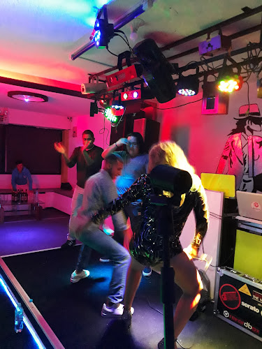 Opiniones de Zona Fria discoteca en Salcedo - Discoteca