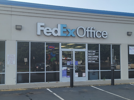 FedEx Office Print & Ship Center, 2308 West End Ave, Nashville, TN 37203, USA, 