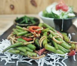 C.O.M.E. Restaurante Japonés Casero photo