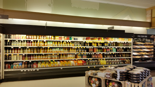 Shopping Mall «Lionville Shopping Center», reviews and photos, 168 Eagleview Blvd, Exton, PA 19341, USA