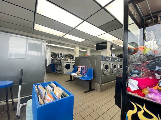 Laundromat «Blue Spot Laundry», reviews and photos, 2981 Lincoln Hwy, Sadsburyville, PA 19369, USA
