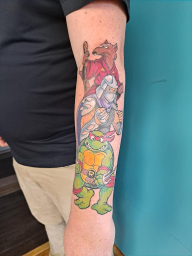 Tattoo Shop «Tattoo Studio 441», reviews and photos, 467 Plaza Dr, Eustis, FL 32726, USA