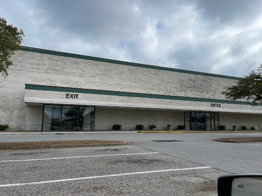 Thrift Store «Best Thrift», reviews and photos, 415 N Military Hwy, Norfolk, VA 23502, USA